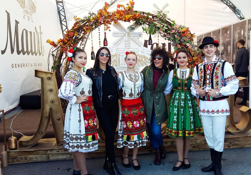 Moldavija_-_Kisinjev_-_Festival_vina-1-1